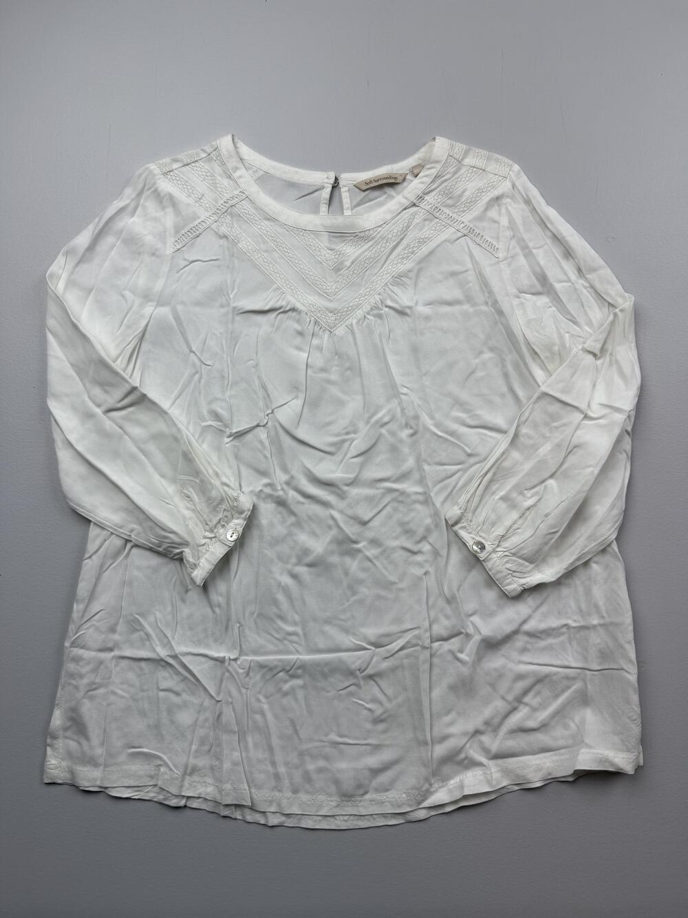 Soft Surroundings Blouse Womens M White Round Neck 3/4 Sleeve Lace Tunic Top